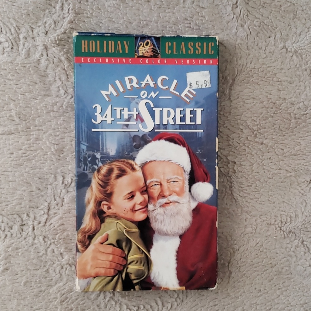 Miracle on 34th street VHS